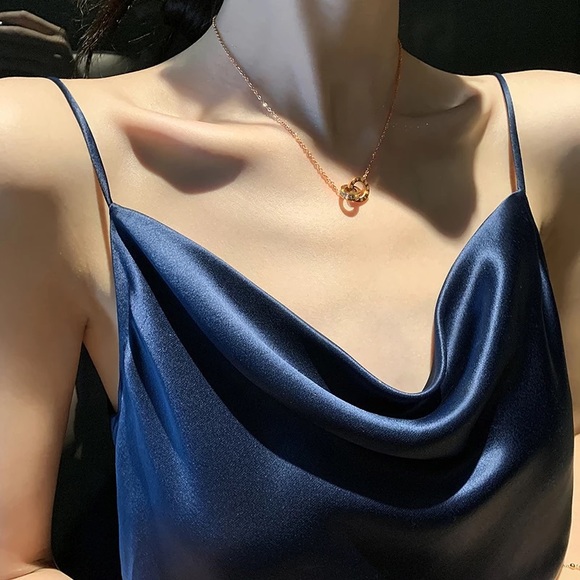 18K Gold Plated Roman Numeral Clock Circles Rose Gold Necklace - Picture 5 of 10